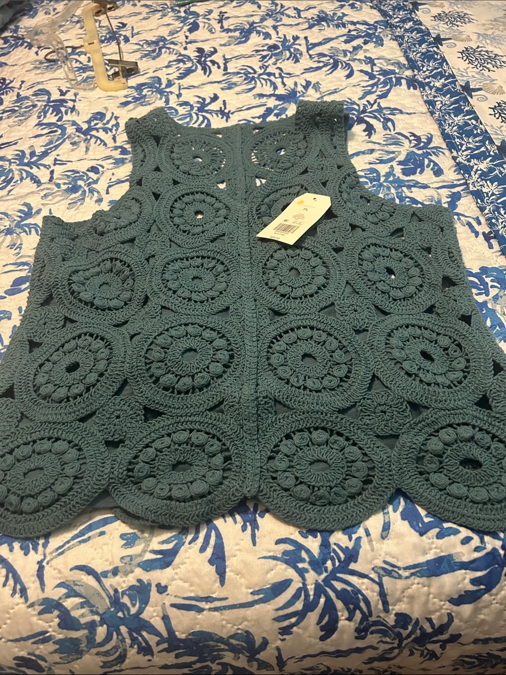 Wonderly Teal Crochet Circle Vest Tank